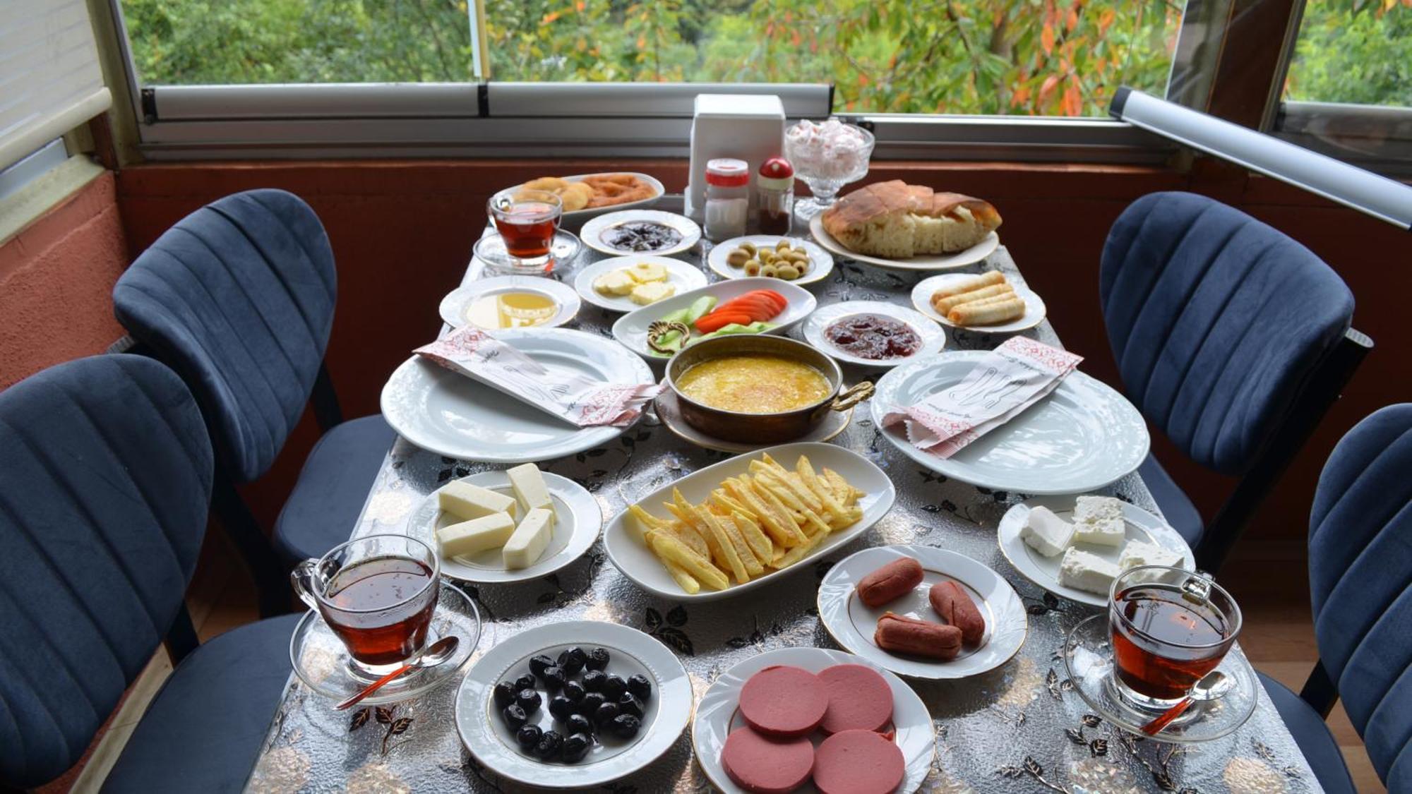 Yesil Vadi Restoran Ve Konaklama Artvin Exterior photo