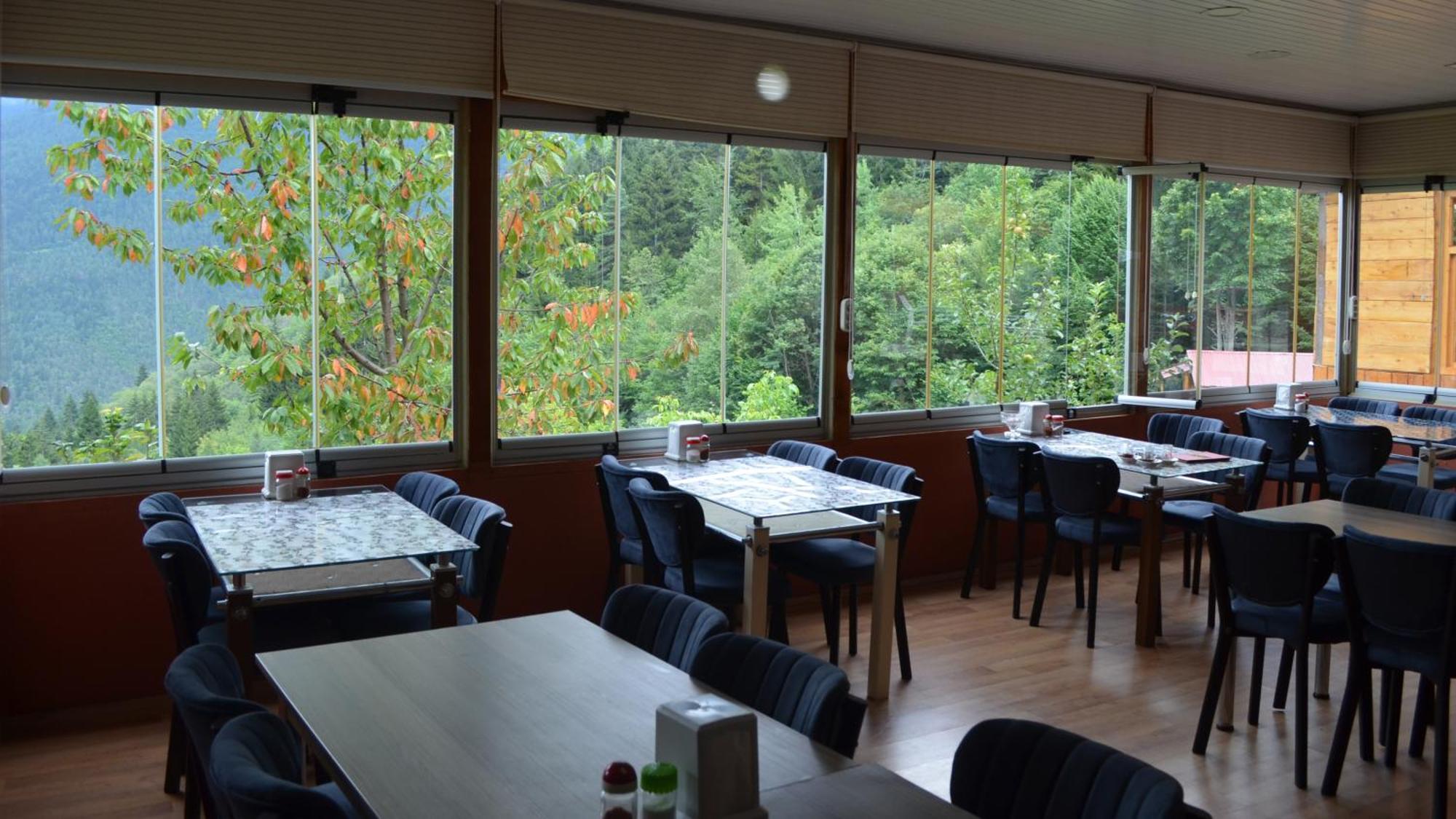 Yesil Vadi Restoran Ve Konaklama Artvin Exterior photo